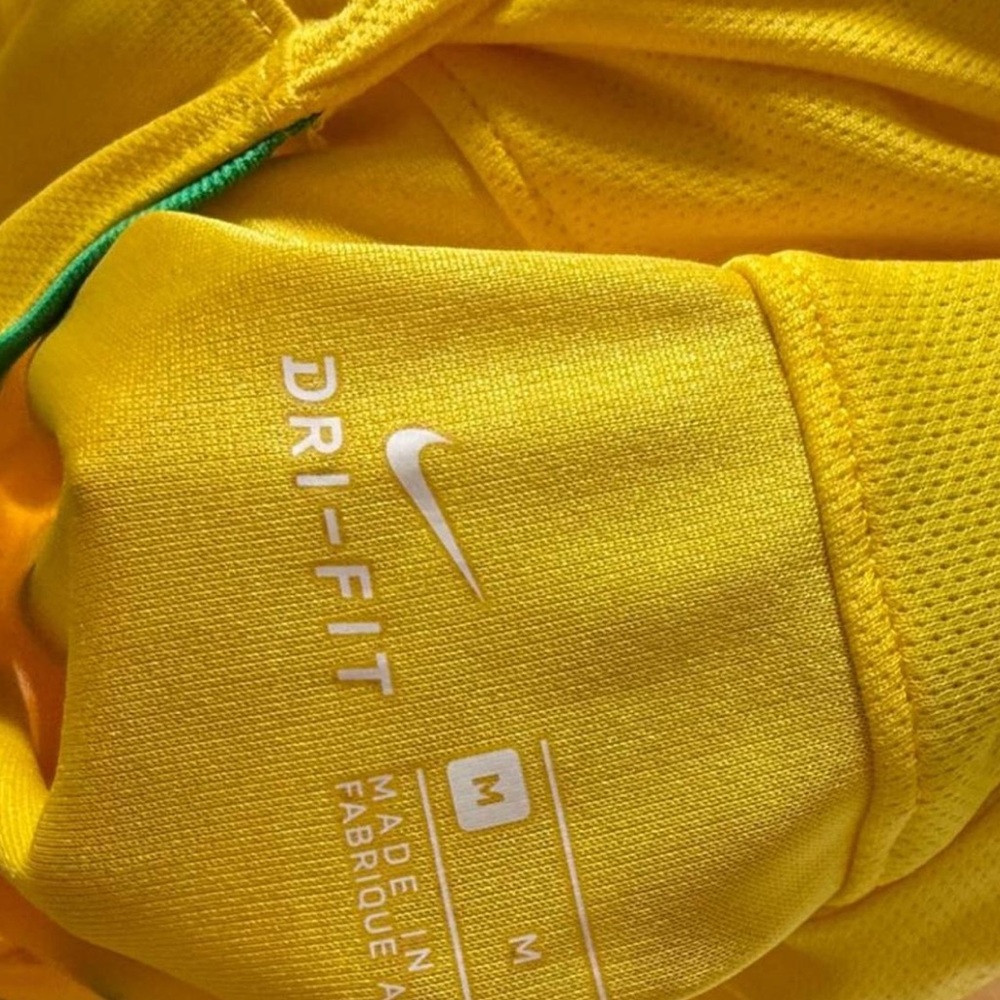 NWOT Nike Dri-FIT Brazil Soccer Jersey - Picture 3 of 3